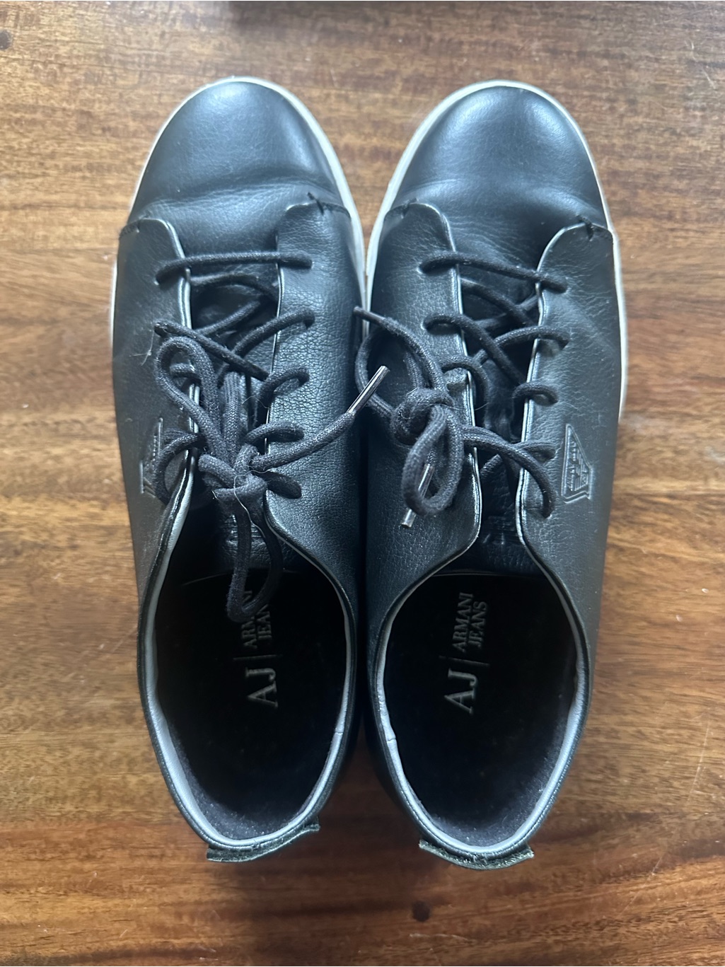 Armani Jeans Men’s Black Leather Low-Top Sneakers